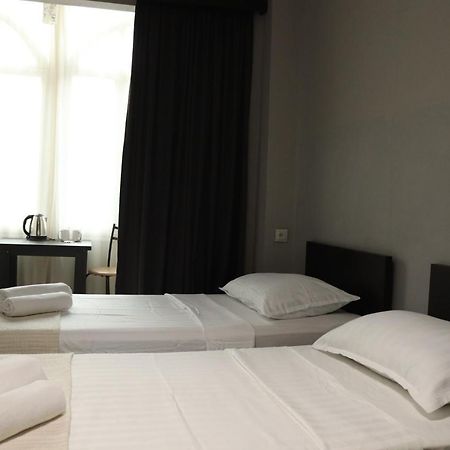Erekle 8/10 Apartment Tbilisi Ngoại thất bức ảnh